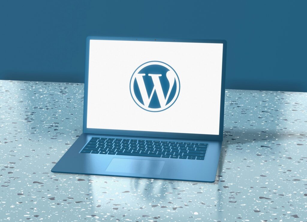 Wordpress website with Free Hosting